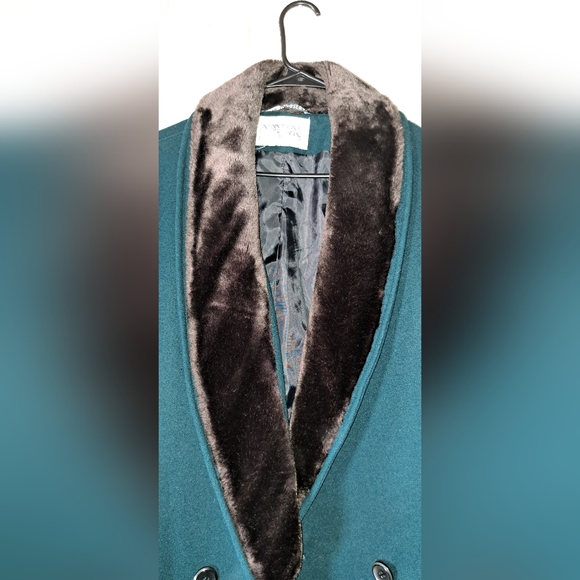 Vtg International Scene Women Heavyweight Wool Faux Fur Collar Coat Warm Cozy XL - Picture 3 of 13